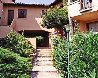Portorotondo Tre פורטו רוטונדו